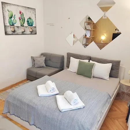 Apartamento Near Bus Station With The Self-check-in *